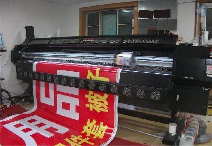 贵阳喷绘广告分辨率是多少？
